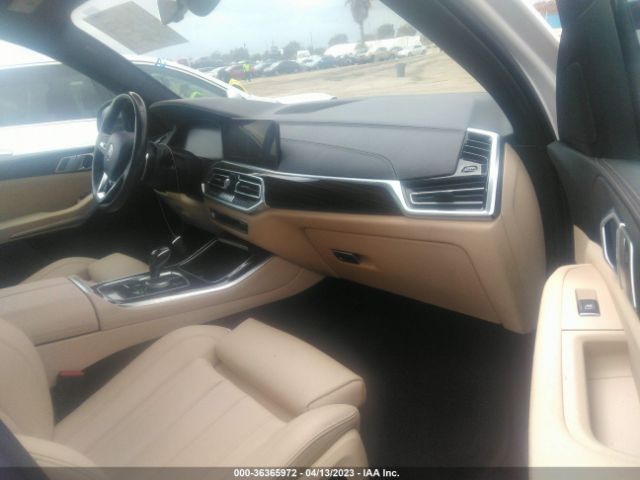 5UXCR6C50KLL39175 BMW X5 Xdrive40i