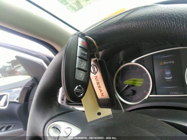 3N1AB7AP5JY277143 Nissan SENTRA SV