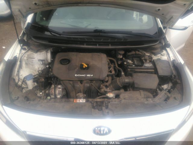 3KPFK4A79JE192924 KIA FORTE LX