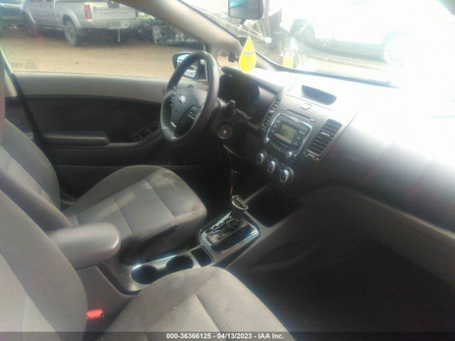 3KPFK4A79JE192924 KIA FORTE LX