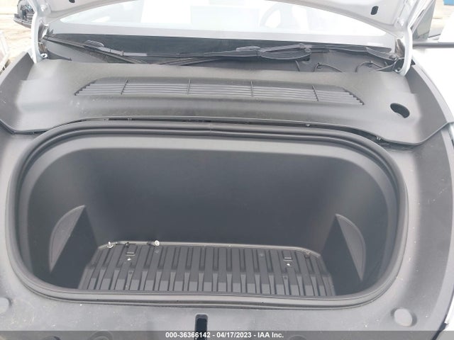 7SAYGDEE0PF619769 Tesla Model Y Long Range