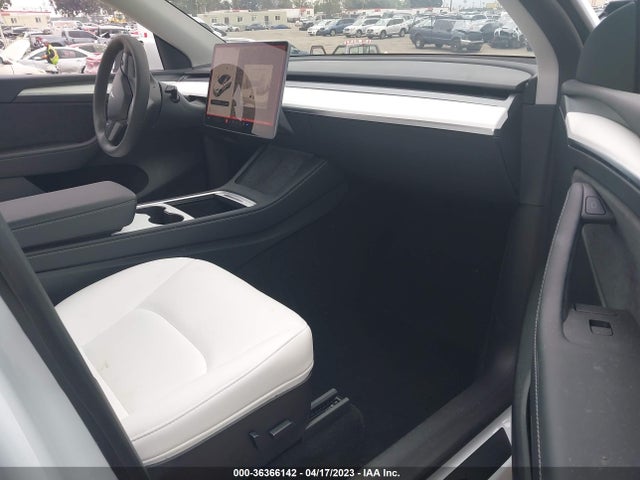 7SAYGDEE0PF619769 Tesla Model Y Long Range