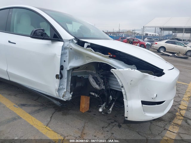 7SAYGDEE0PF619769 Tesla Model Y Long Range