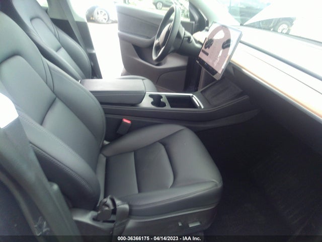Tesla Model Y Long Range 2021 5YJYGDEE2MF282322 Image 5