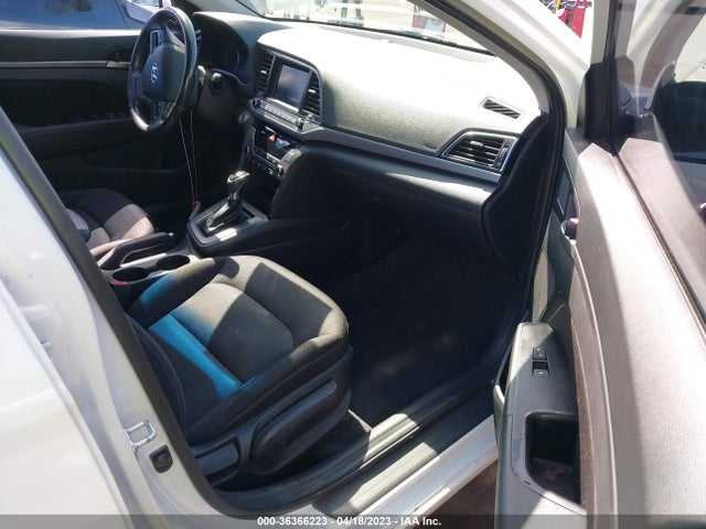 Hyundai Elantra Value Edition 2018 5NPD84LF2JH386989 Image 7