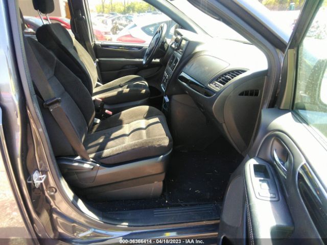 2C4RDGBG9KR558775 Dodge Grand Caravan Se Plus