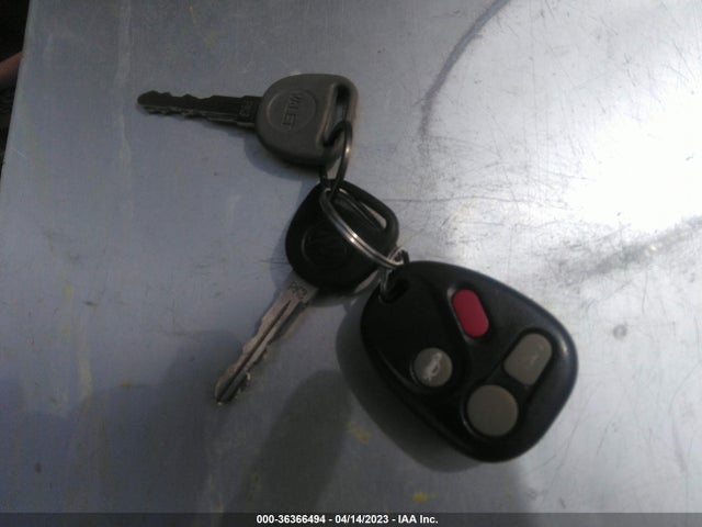 2002 OLDSMOBILE AURORA VIN: 1G3GS64C724199706