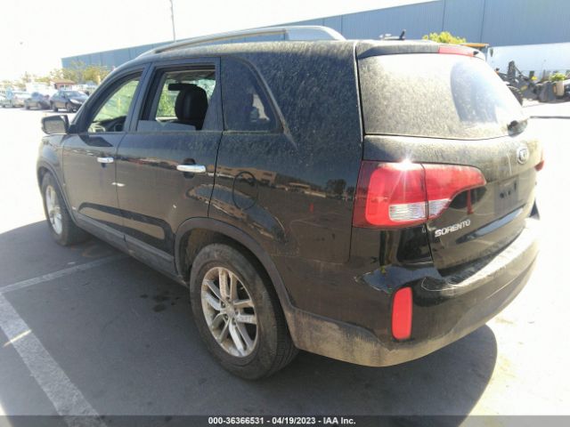 5XYKTDA74FG600669 KIA SORENTO LX