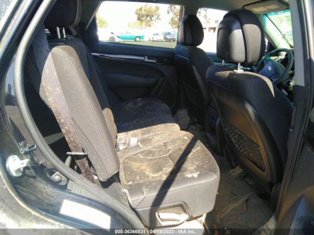 5XYKTDA74FG600669 KIA SORENTO LX