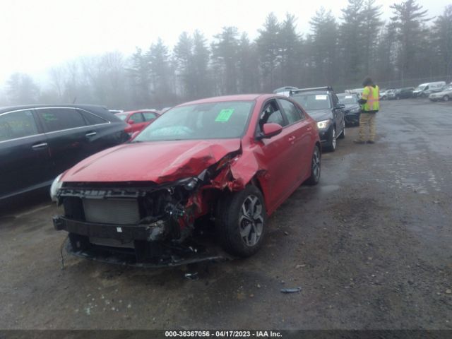 3KPF24AD9KE106793 KIA Forte Lxs