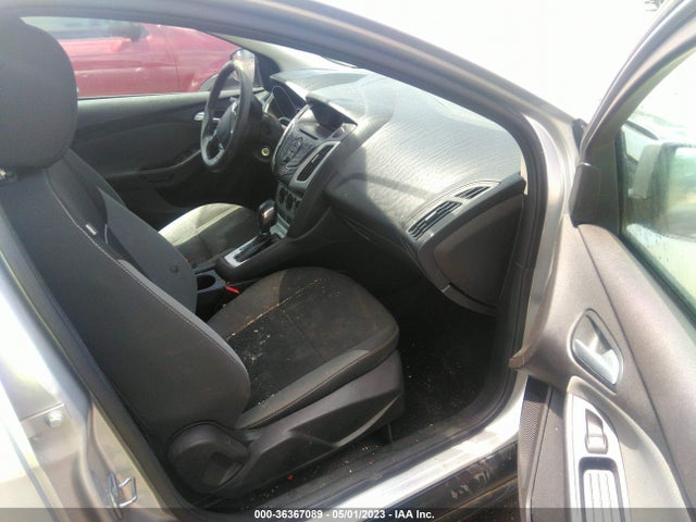 Ford FOCUS SE 2014 1FADP3F27EL232307 Image 6