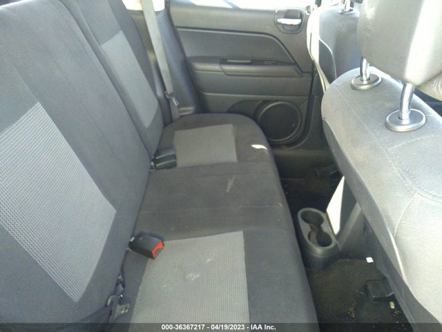 Jeep Patriot Latitude 2016 1C4NJPFA3GD795978 Image 9