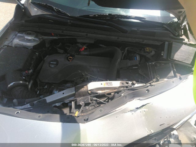 Chevrolet MALIBU LT 2019 1G1ZD5ST1KF105347 Image 10