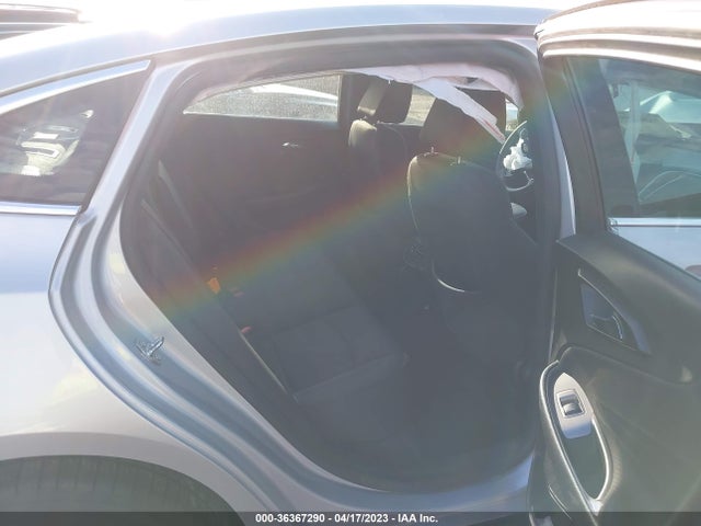 Chevrolet MALIBU LT 2019 1G1ZD5ST1KF105347 Image 8