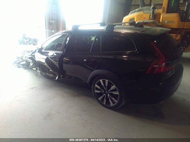 2020 Volvo V60, VIN: YV4102WK9L1034782