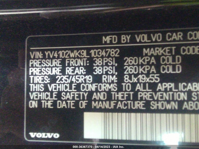 2020 Volvo V60, VIN: YV4102WK9L1034782