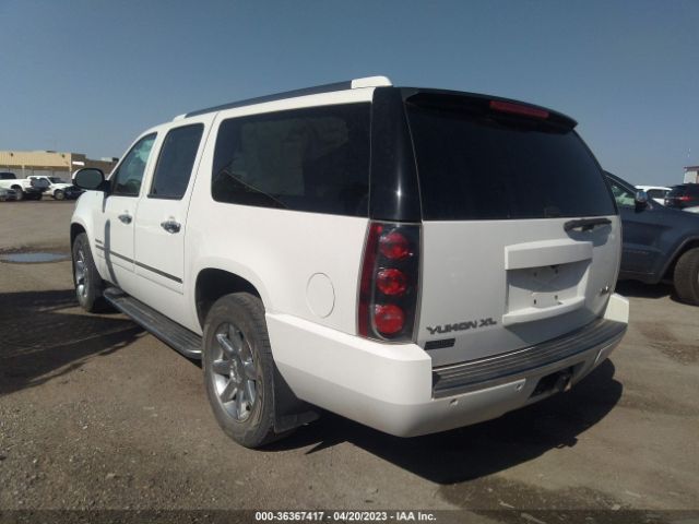 1GKS2MEF2ER160895 GMC YUKON XL DENALI