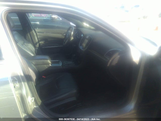 2C3CCAET8EH169929 Chrysler 300 300c
