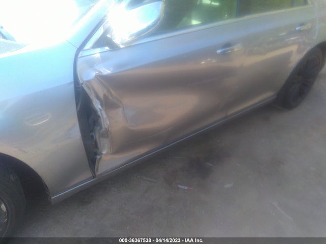 2C3CCAET8EH169929 Chrysler 300 300c