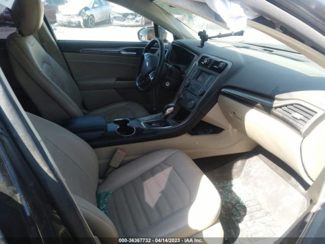 1FA6P0HD5E5365920 Ford FUSION SE