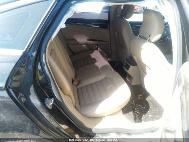 1FA6P0HD5E5365920 Ford FUSION SE