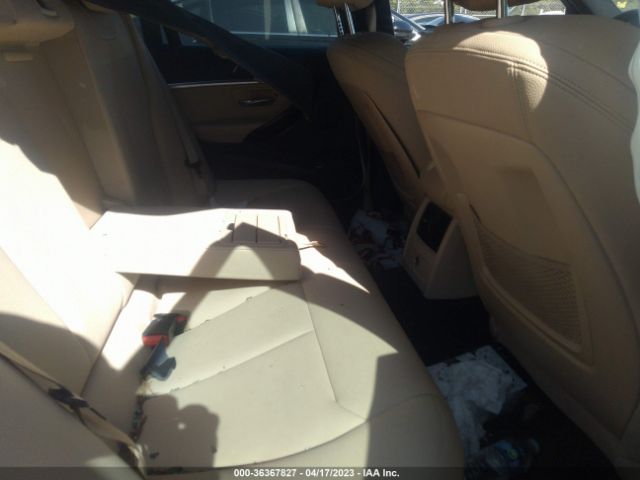 WBA8B9G51JNU95992 BMW 3 Series 330i