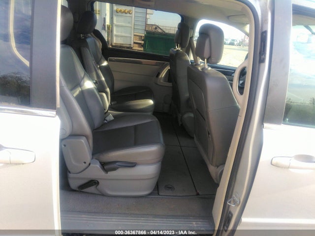 2010 VOLKSWAGEN ROUTAN SE VIN: 2V4RW3D12AR388209