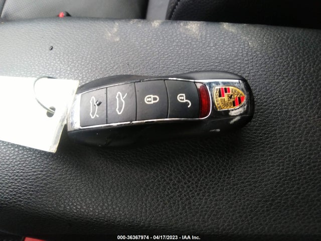2019 Porsche 718, VIN: WP0AA2A81KS260108