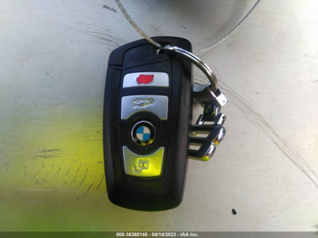 WBA8E5G58JNU48118 BMW 3 Series 320i Xdrive
