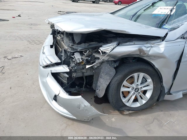 2013 HYUNDAI SONATA GLS VIN: 5NPEB4AC6DH589709