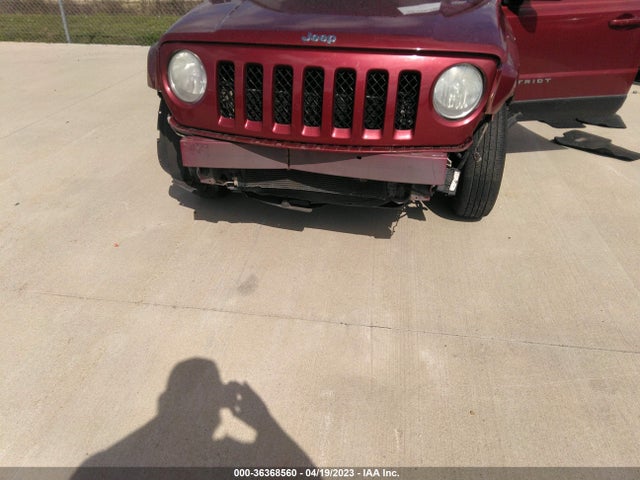 1C4NJPBA6ED570229 Jeep Patriot Sport/altitude