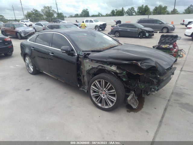 2018 Jaguar XJ, VIN: SAJWA2GEXJMW14182