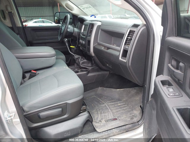 RAM 2500 Tradesman 2017 3C6UR5HL0HG606867 Image 6