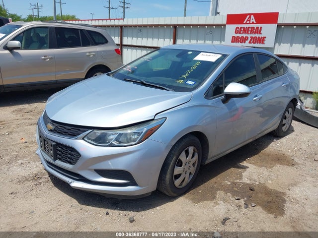 Chevrolet CRUZE LS 2018 1G1BC5SM6J7104197 Image 2