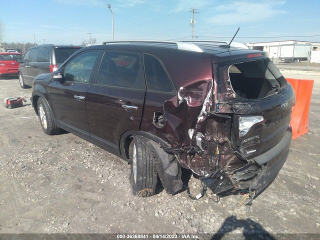KIA SORENTO LX 2014 5XYKT3A63EG455656 Image 4