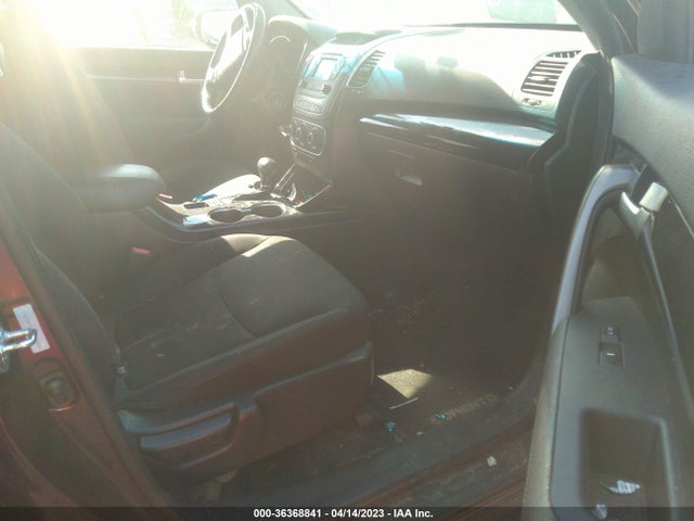 KIA SORENTO LX 2014 5XYKT3A63EG455656 Image 6