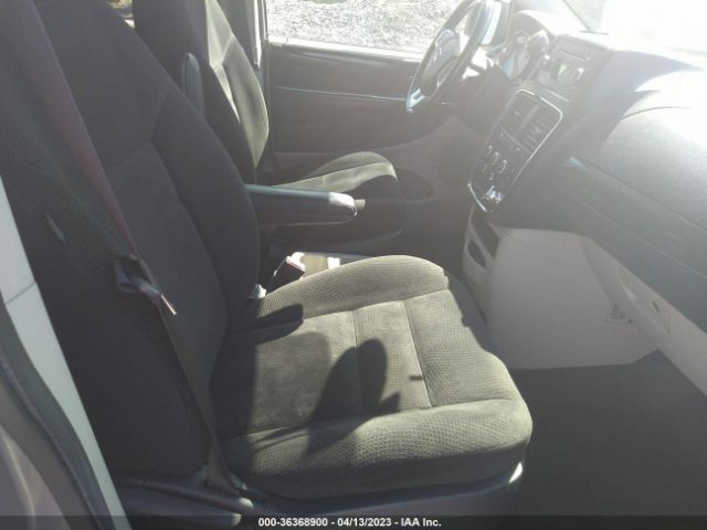 2C4RDGBG6GR211055 Dodge Grand Caravan Se