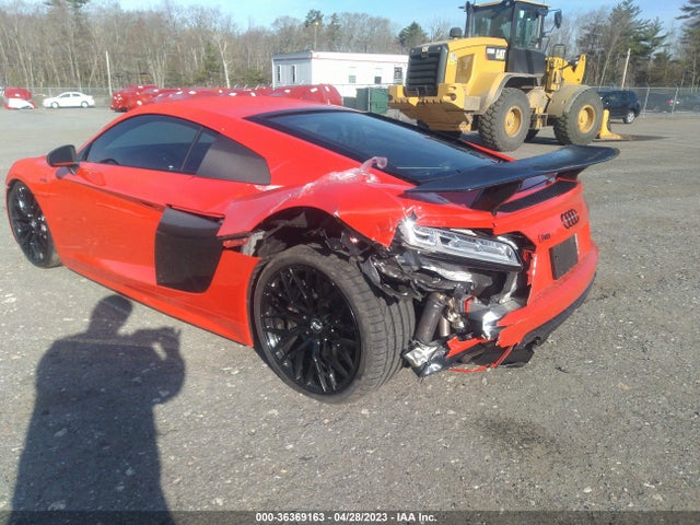 2017 Audi R8, VIN: WUAKBAFX0H7904238