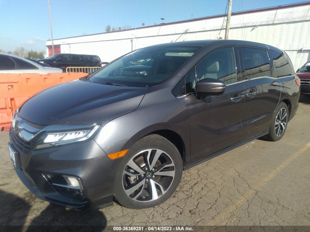 Honda Odyssey Elite 2018 5FNRL6H96JB001192 Image 2