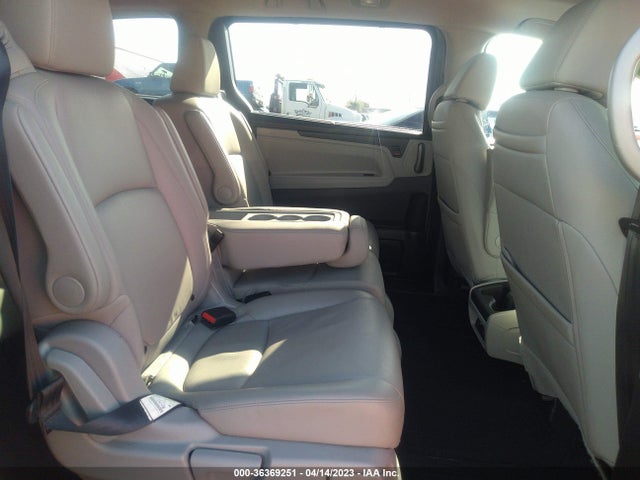 Honda Odyssey Elite 2018 5FNRL6H96JB001192 Image 9