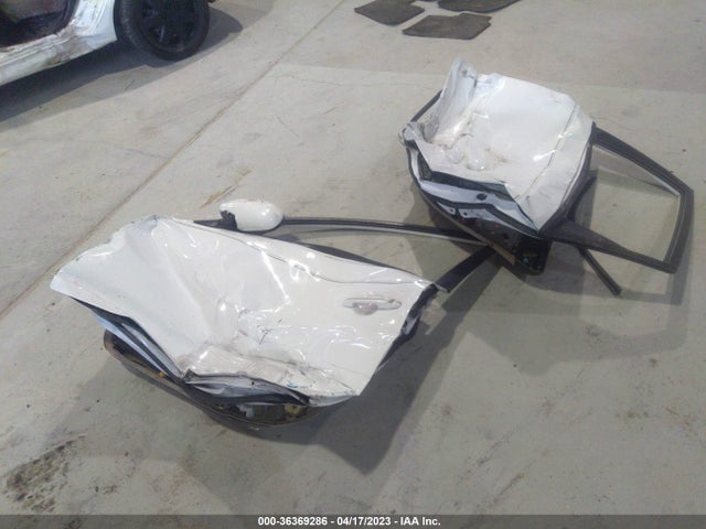 2011 HYUNDAI ELANTRA TOURING GLS VIN: KMHDC8AE3BU088471
