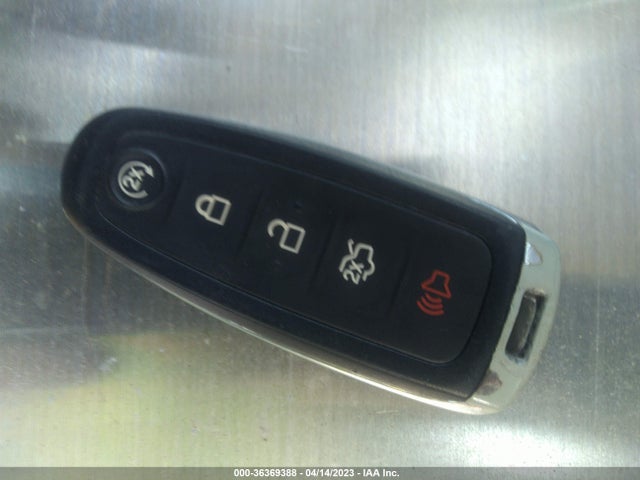 2014 FORD FOCUS TITANIUM VIN: 1FADP3J26EL197993