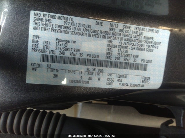 2014 FORD FOCUS TITANIUM VIN: 1FADP3J26EL197993