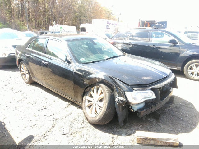 Chrysler 300 Limited 2015 2C3CCARG4FH842553 Image 1