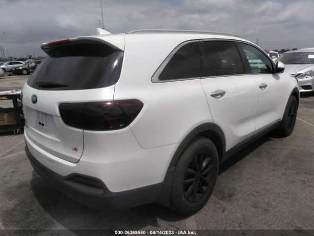 5XYPGDA58GG177833 KIA SORENTO LX
