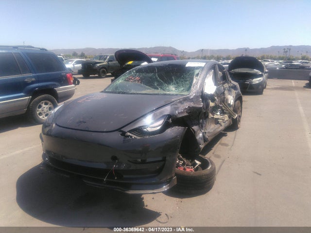 Tesla Model 3 Performance 2022 5YJ3E1EC2NF294498 Image 2
