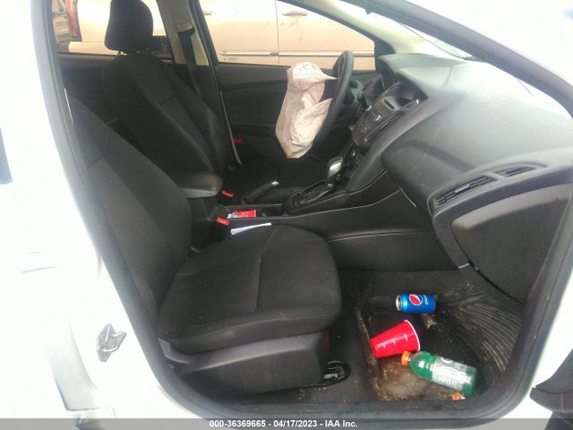 2017 FORD FOCUS SE VIN: 1FADP3F29HL232619