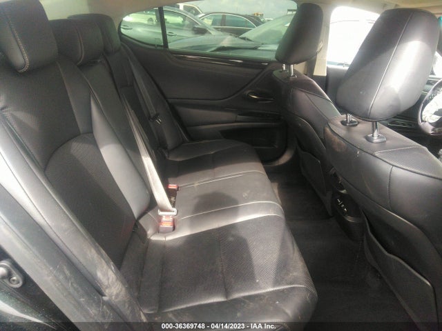 58AD21B15LU008104 Lexus Es Es 300h