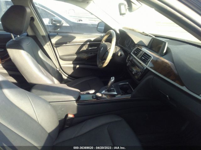 WBA8E1G50GNT99384 BMW 3 Series 320i