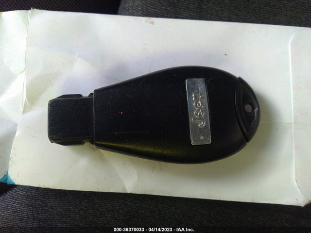 1C4PJLAB4EW247717 Jeep Cherokee Sport